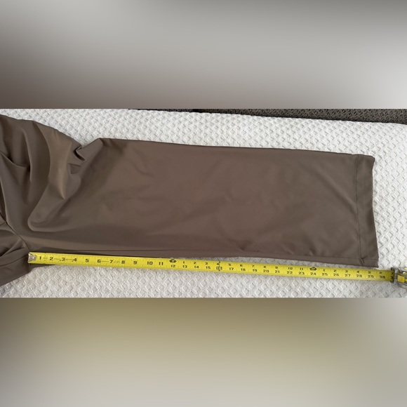 Beyond Yoga Status Wide Leg Trouser in Dune Size XS NW1251 Brown Pleated Pants - Picture 14 of 16